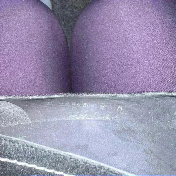 Stuart Weitzman Black Closed toe short heel loafer Size 8 - Picture 7 of 8